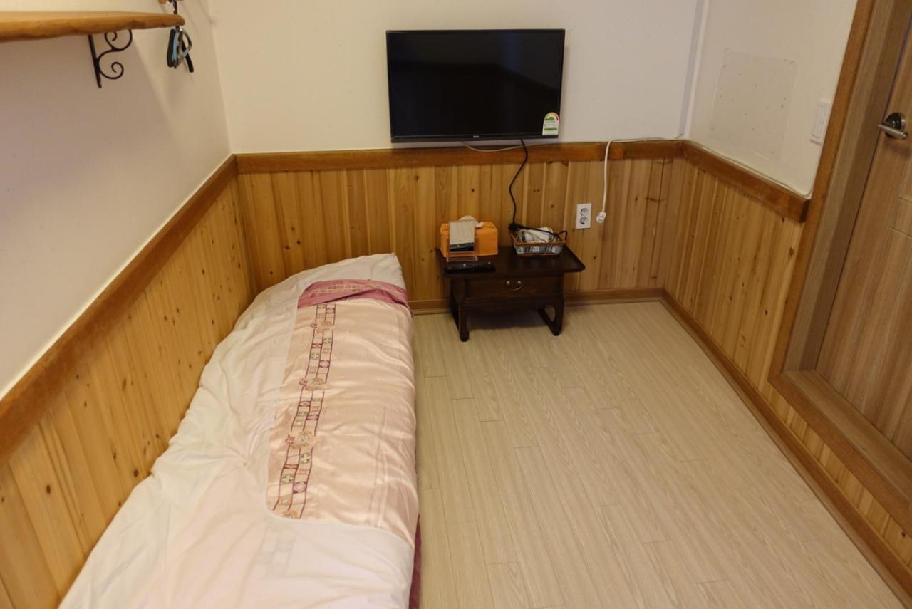 Pongdang Guesthouse Jeonju Esterno foto